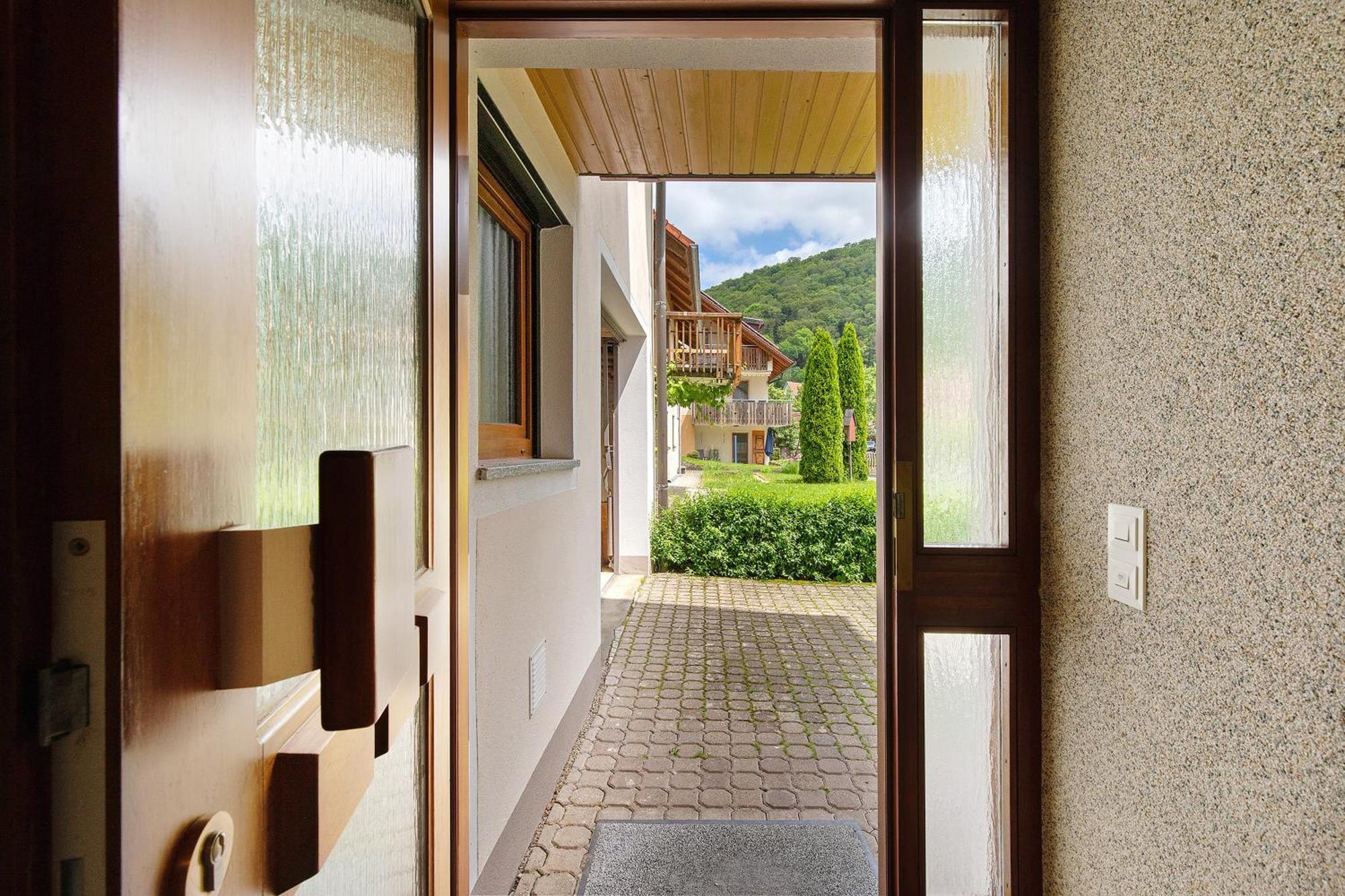 Abendrot Apartamento Münsingen Exterior foto